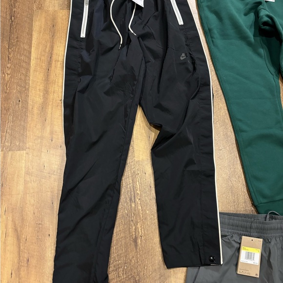 Nike Joggers NWT Bundle - Picture 2 of 11